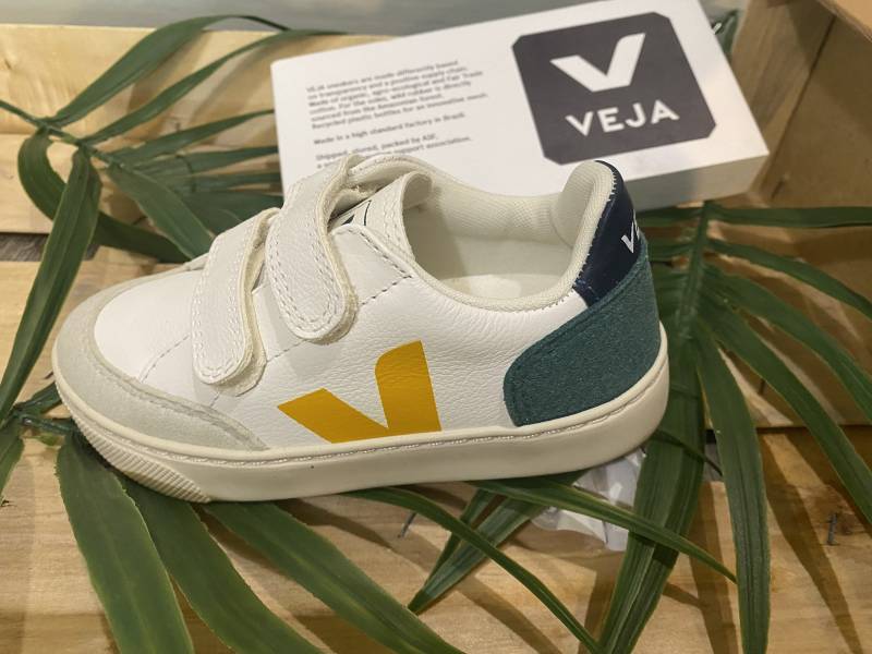 sneakers colorés pour enfants près de Blanquefort 